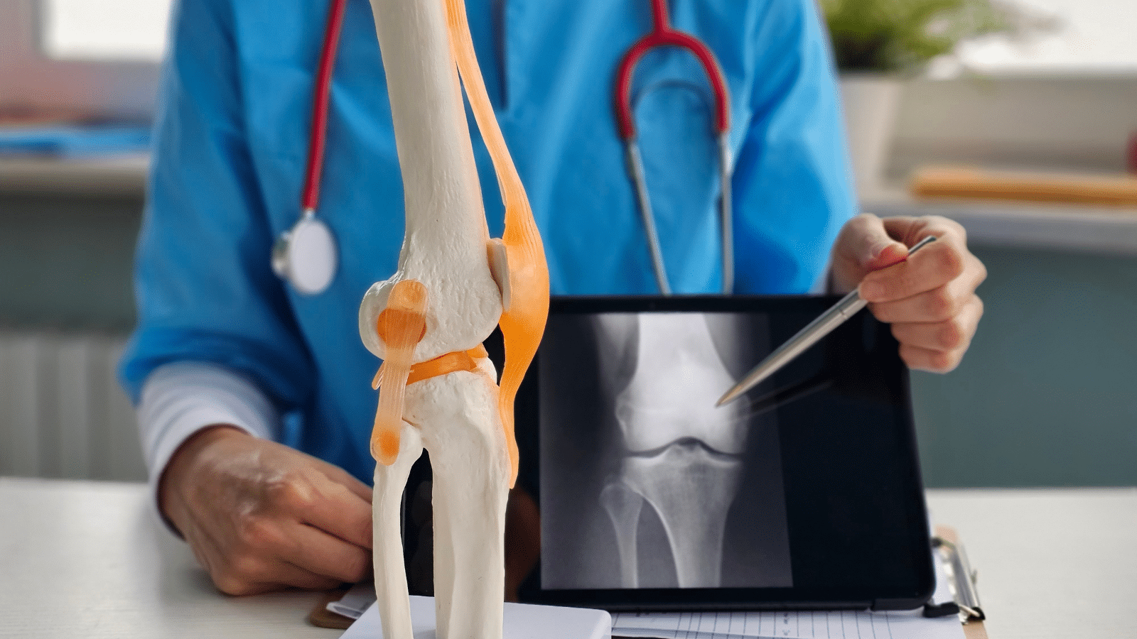 How Physical Therapy Can Help with Recovery from Knee Replacement